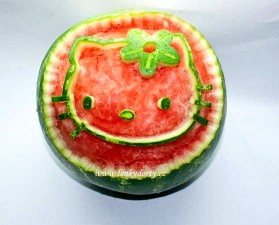 Jedlé dekorace a carving