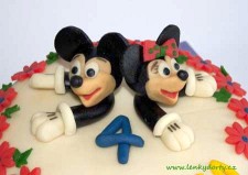 Jedlé dekorace a carving