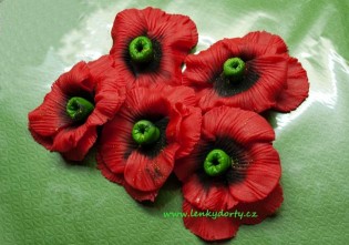 Jedlé dekorace a carving